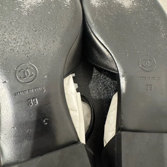 Chanel 2025 Pre-Spring Black Mary Jane Flats Pearl Gold Accents Size 39 w box - Picture 9 of 12